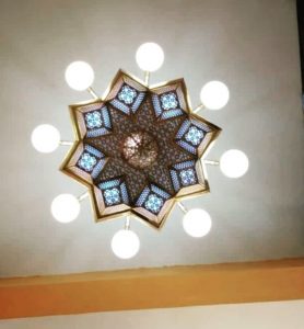lampu gantung masjid nabawi